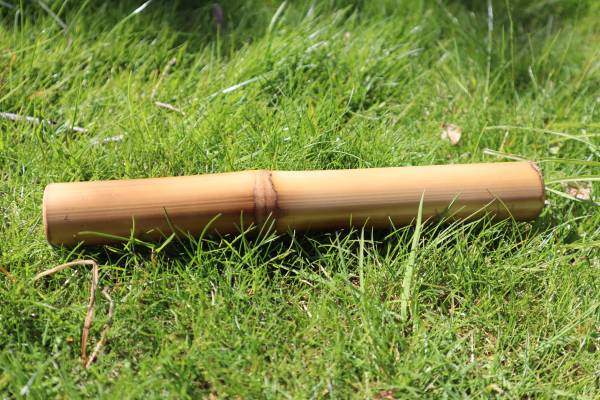 Purebamboe-bamboemassagestok-puremassagestok-bamboemassages-Middelgroot